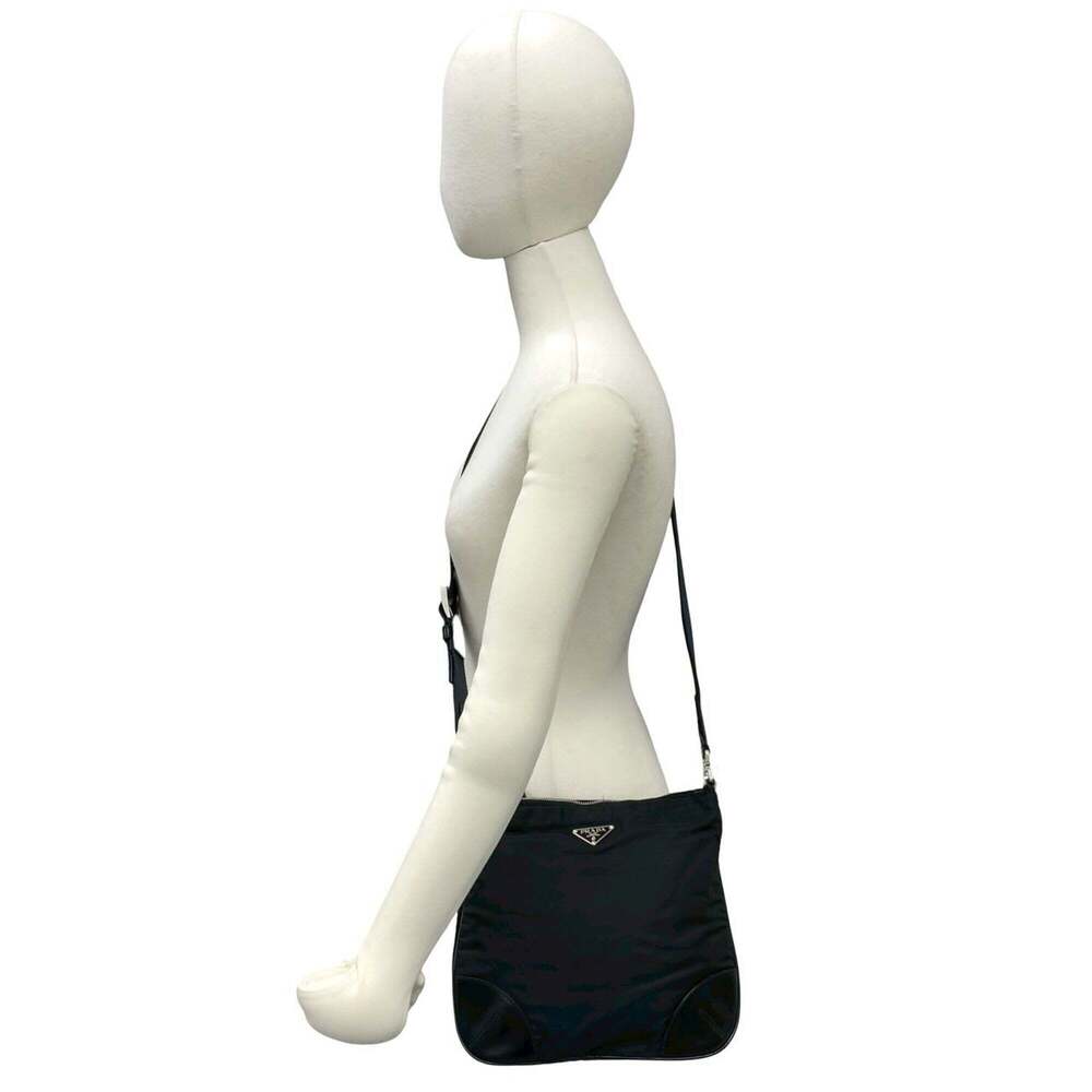 PRADA Black Leather Shoulder Bag - Picture 2 of 10